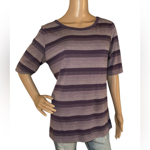 LuLaRoe Purple Striped Women's Top size large - Picture 2 of 6